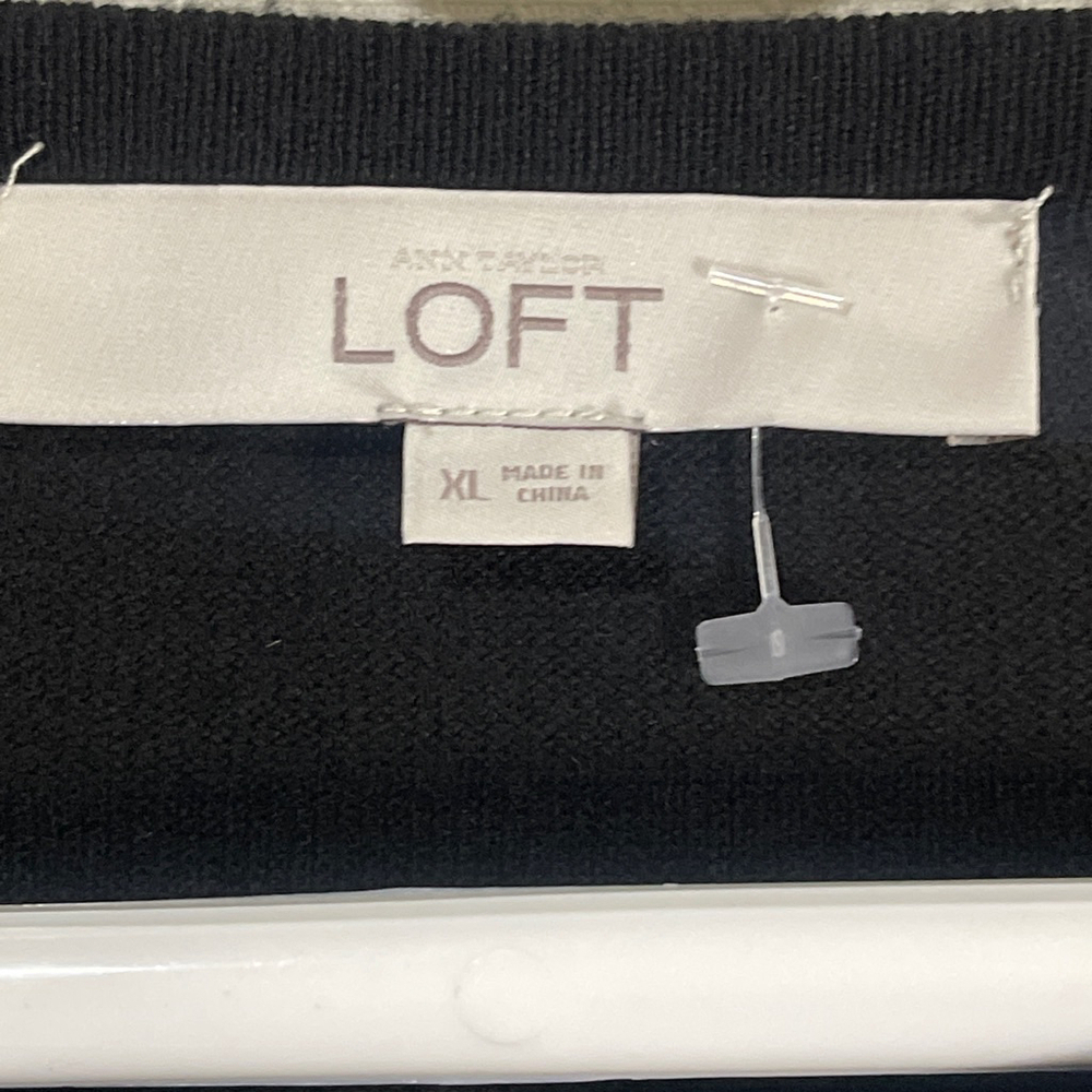NWOT LOFT Black Button Up Long Sleeve Sweater Cardigan Women Size XL - Picture 8 of 11